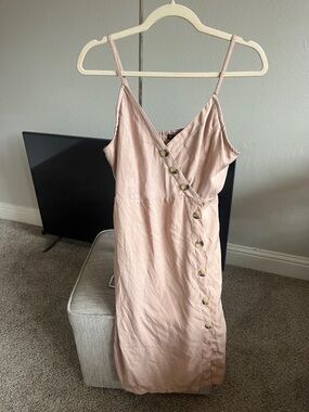 Sleeveless Pink Midi Slip Dress with Side Button Detail